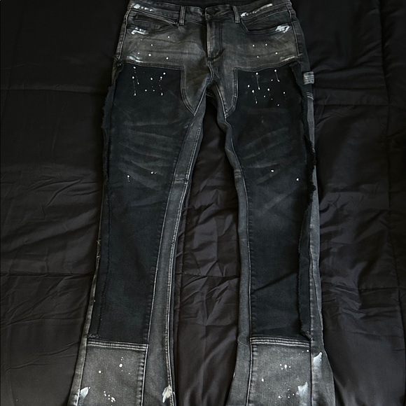 Men's Black Distressed Jeans
